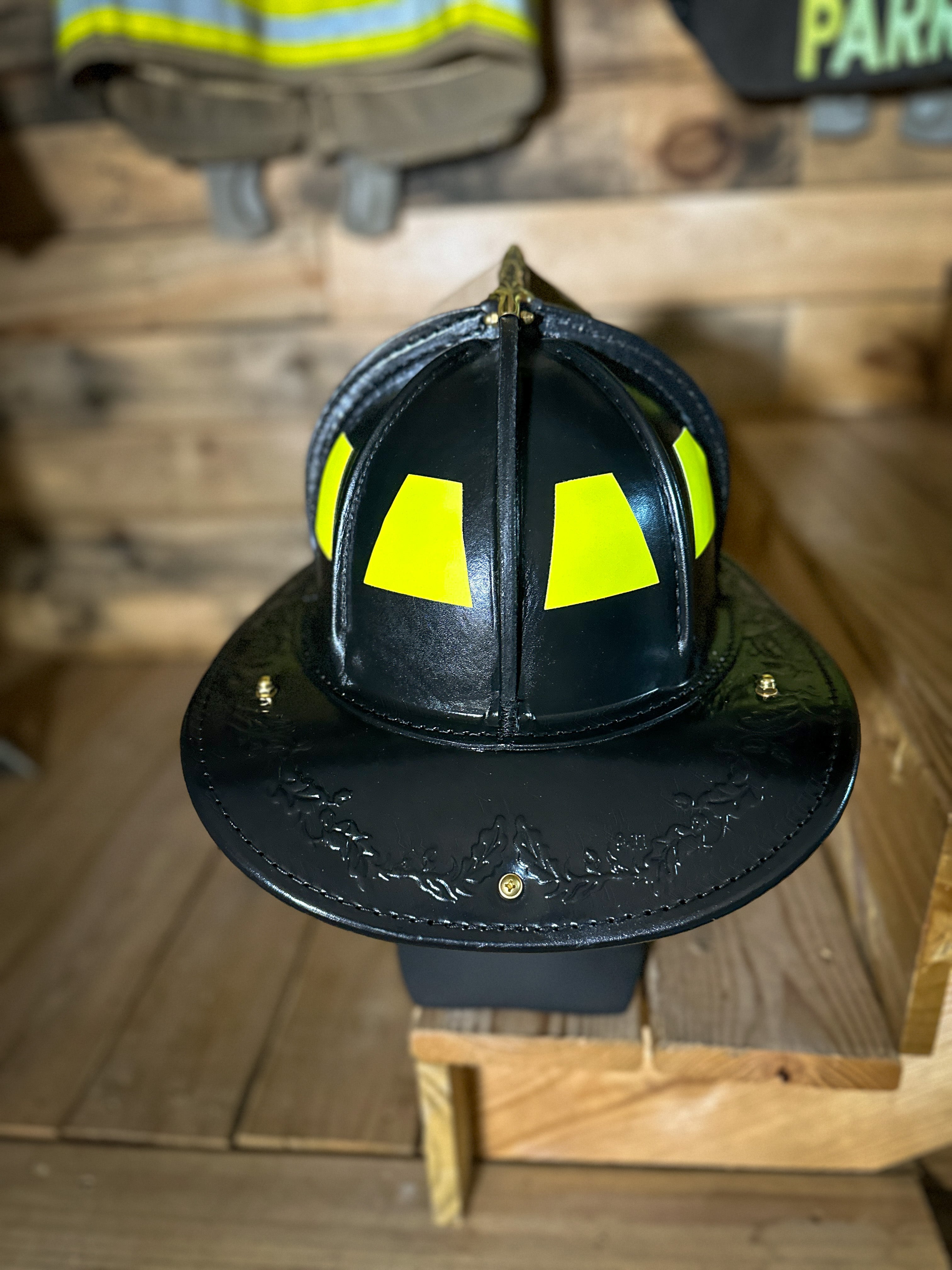 DELUXE FIREMAN'S HELMET