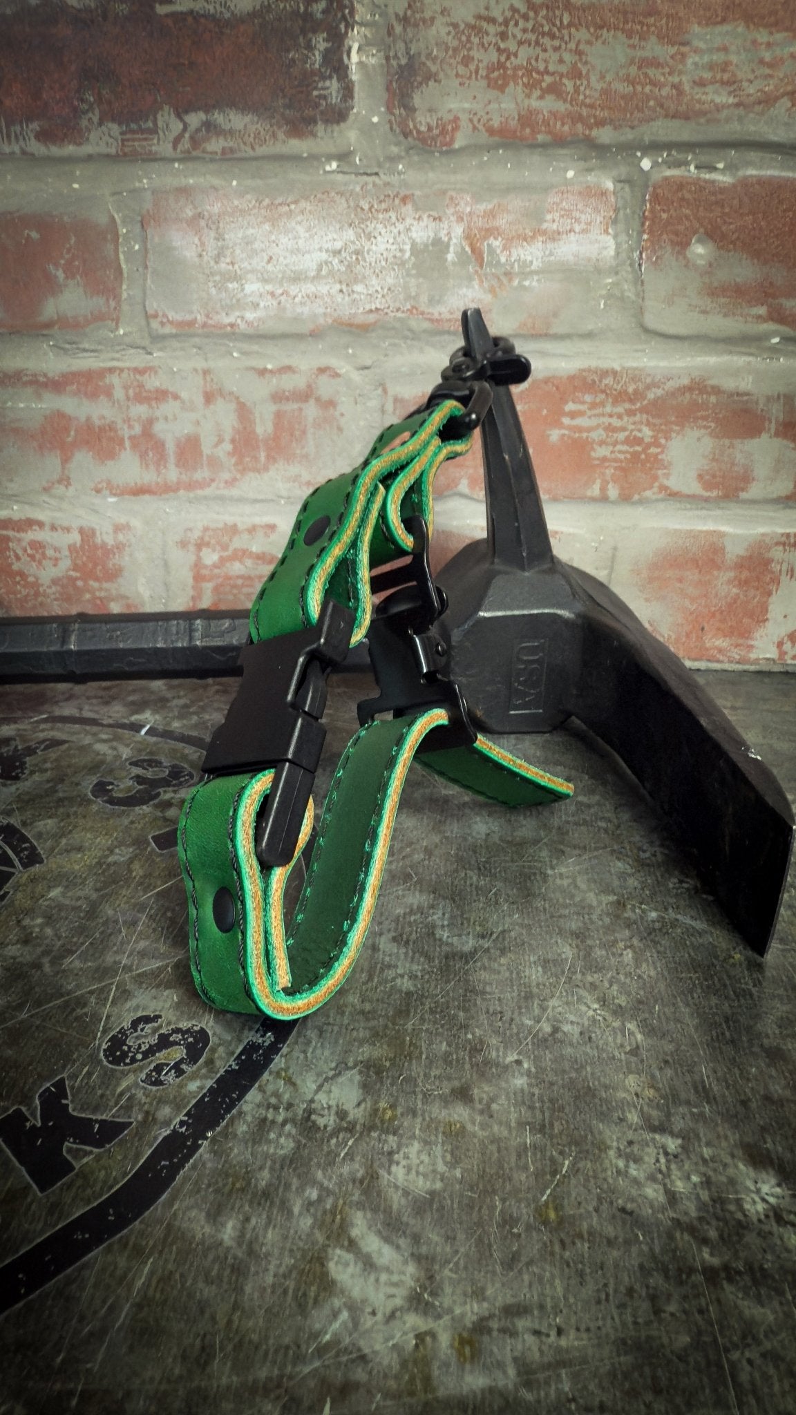 Adjustable Leather Glove Straps - Box 31 Leatherworks