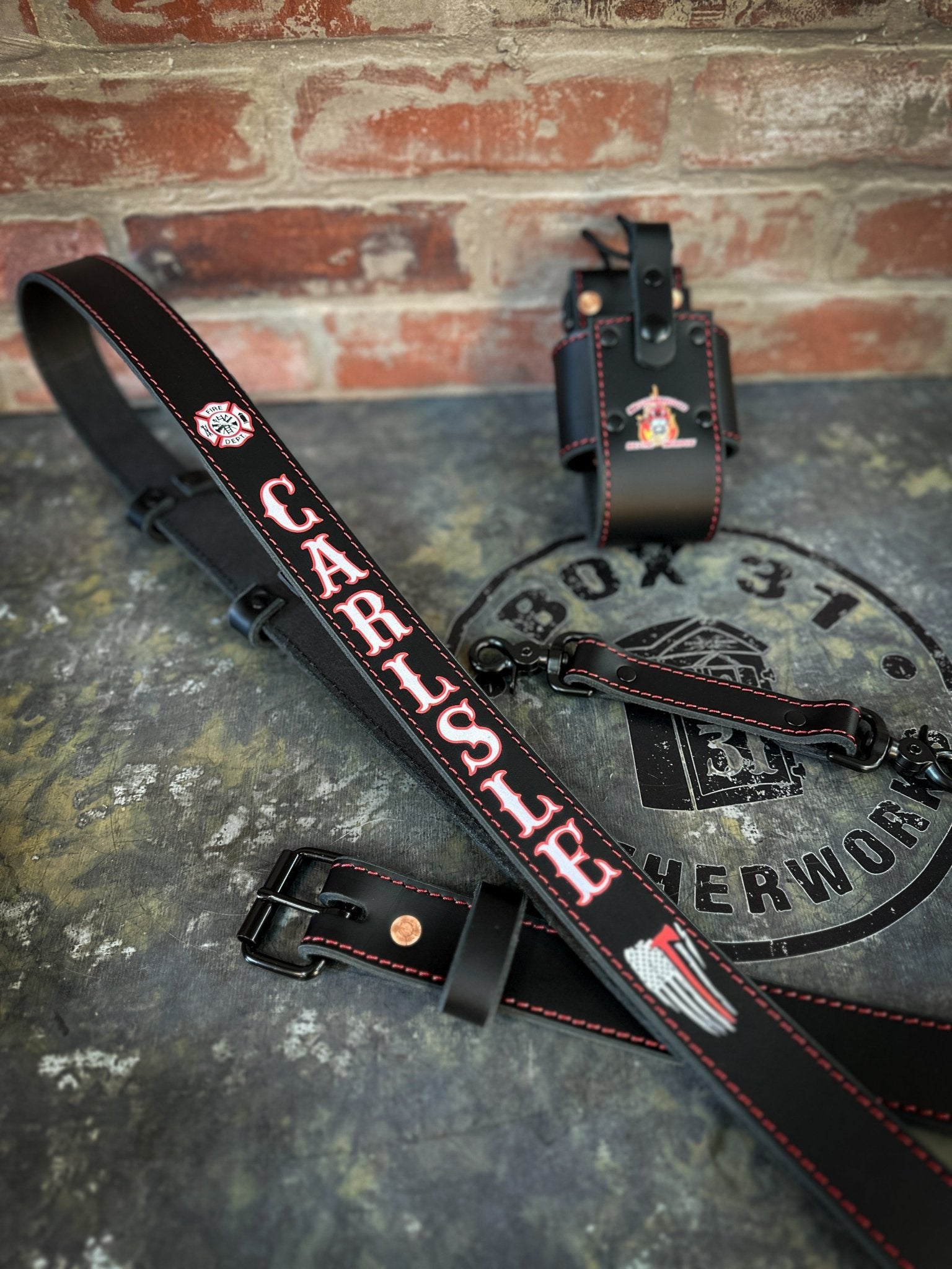 Shield Wallets Leder-Set Für Funkgeräte – Inkl. Halter, Gurt & Anti-Sway Band Für Feuerwehr & Einsatz