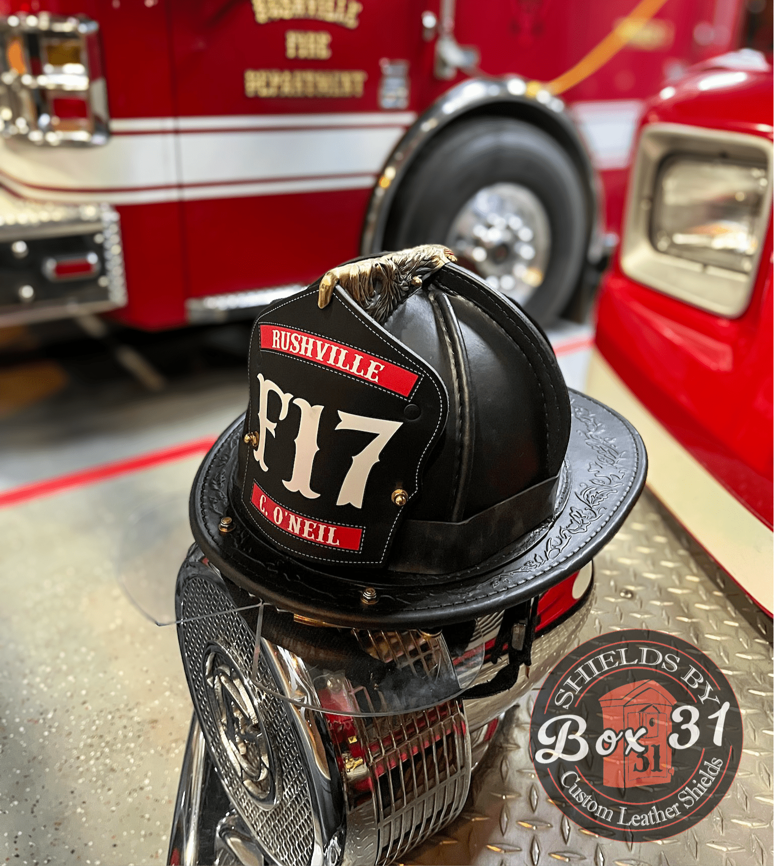 custom firefighter motorcycle helmet Traditional Panel Shield – Leather Helmet Front