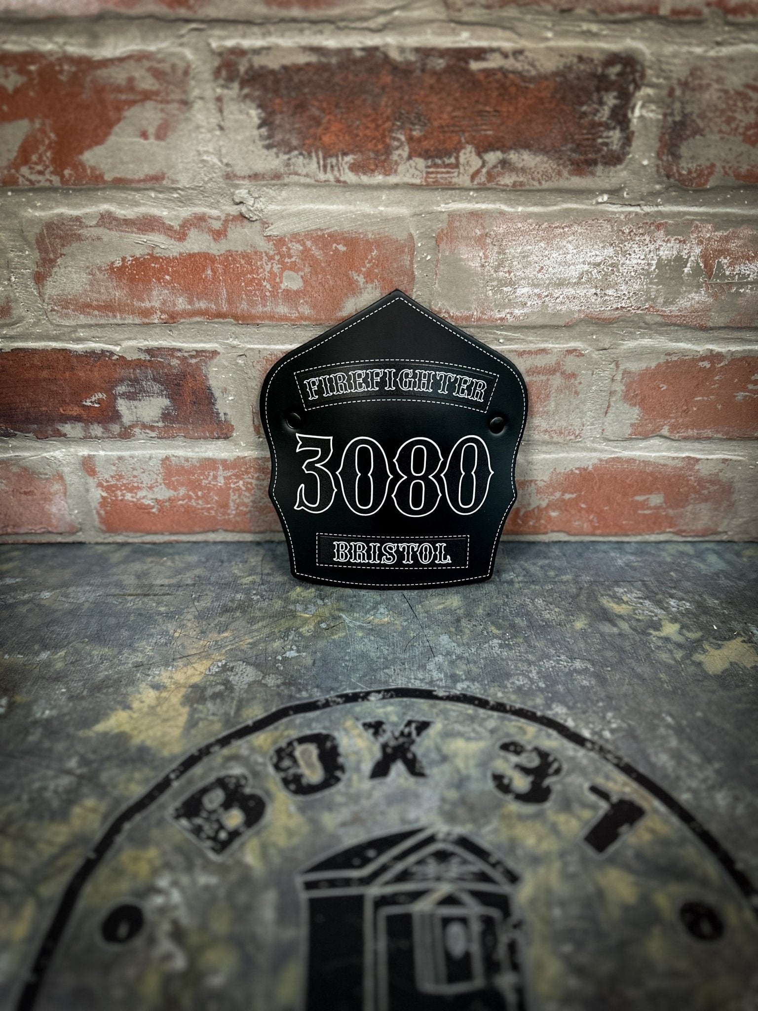 Traditional Panel Shield (1 - 1 Panel) Leather Helmet Front - Box 31 Leatherworks