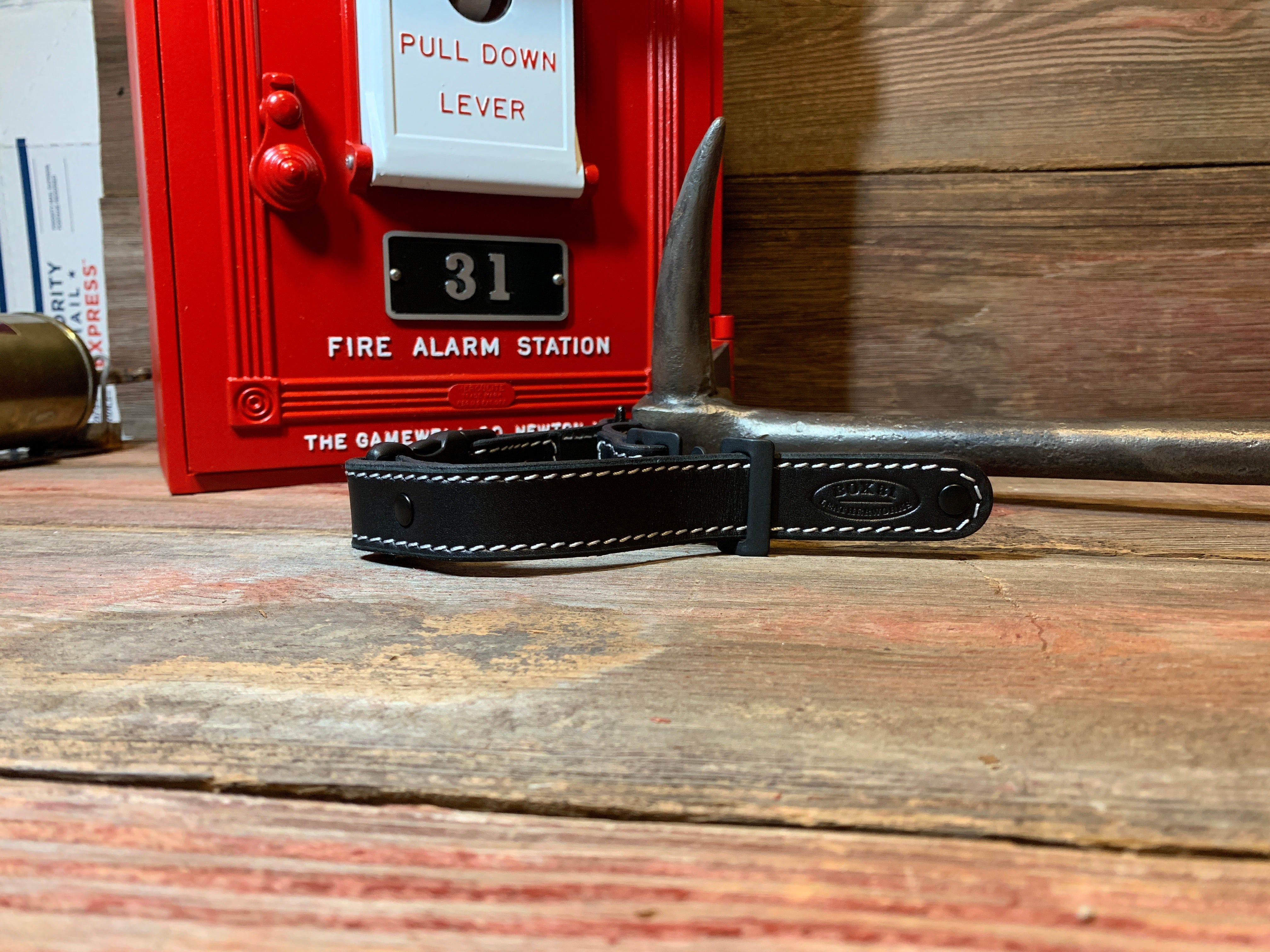 Adjustable Leather Glove Straps