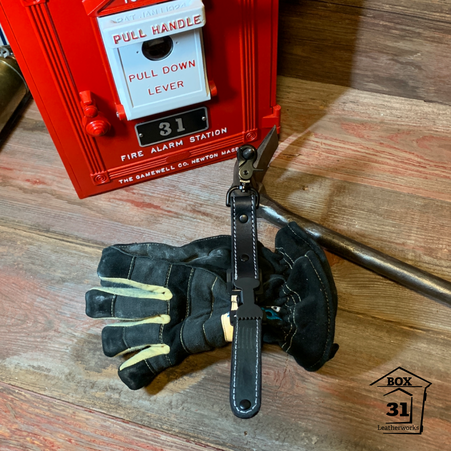Adjustable Leather Glove Straps