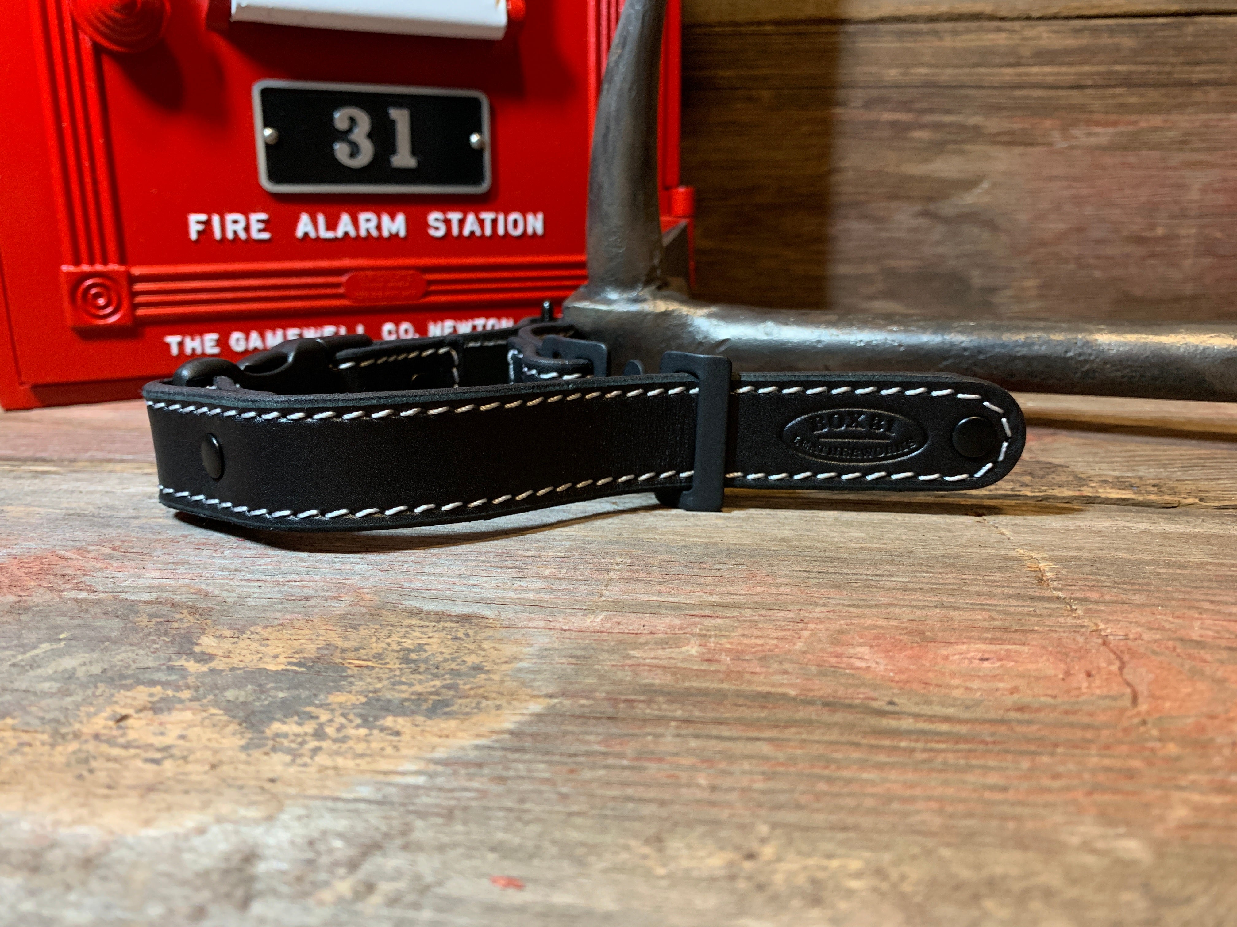 Adjustable Leather Glove Straps