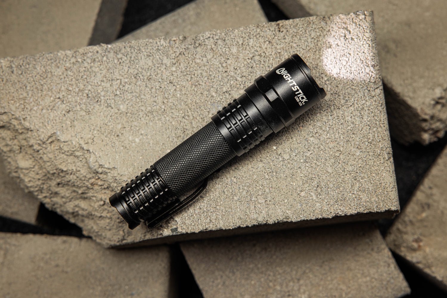 compact usb rechargeable flashlight Nightstick USB-320 Mini-TAC USB Rechargeable Flashlight